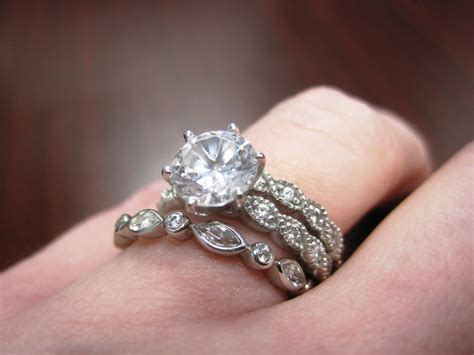 How to purchase the proper engagement ring?