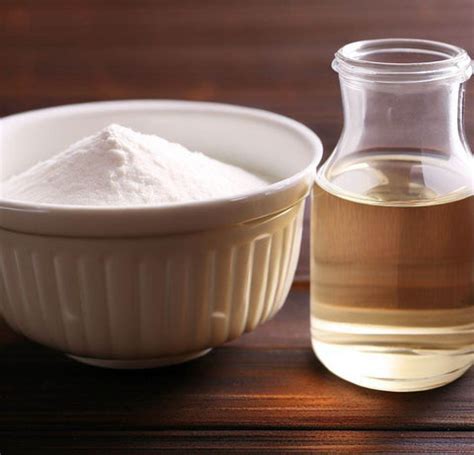 How to remove ink from leather with white vinegar