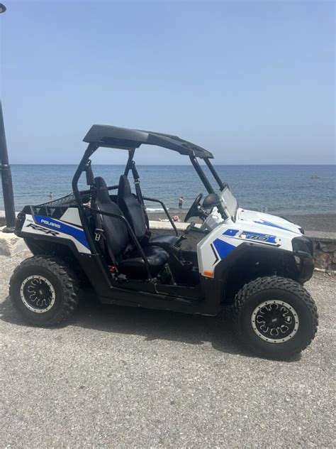 How to stay safe driving Buggy in Santorini