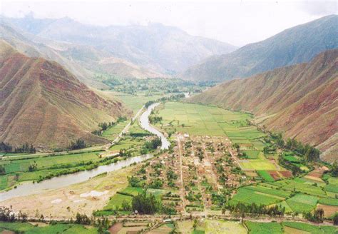 Huayllabamba Valley