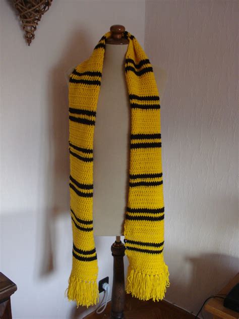 Hufflepuff Scarf Crochet Pattern