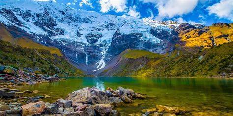 Humantay Lagoon Trek