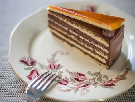 Hungarian Cake Dobos - Chefinoz