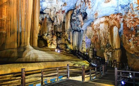 Huong Tich Cave