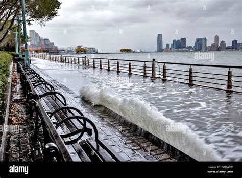 The Devastating Hurricane Sandy: A Tale of Destruction and Triumph in New York