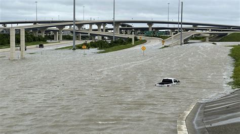 The Unbeatable Force of Nature: Exploring the Devastating Hurricane that Pummeled Texas