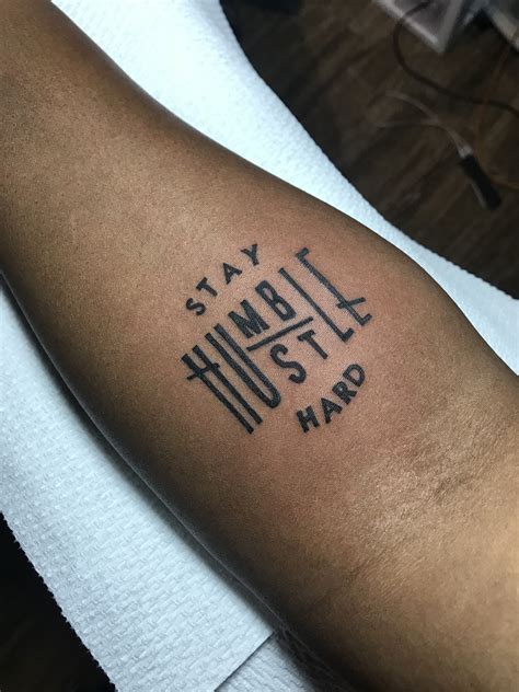"Hustle" tattoo Hustle tattoo, Tattoos, Tattoo letters