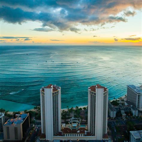 Hyatt Regency Waikiki Beach Resort Spa