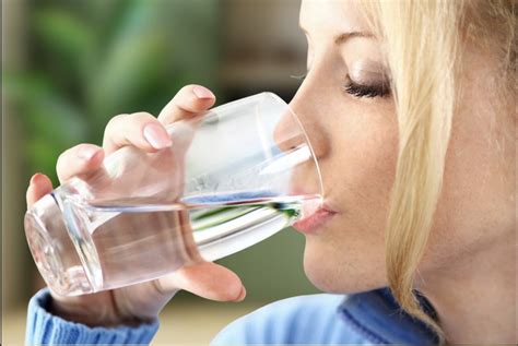 Hydration and Rest: Essential Components of Head Cold Recovery