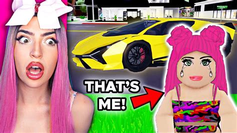 I\'M IN A ROBLOX MOVIE!!.. Reacting to MOM FORCES Girl to Quit 