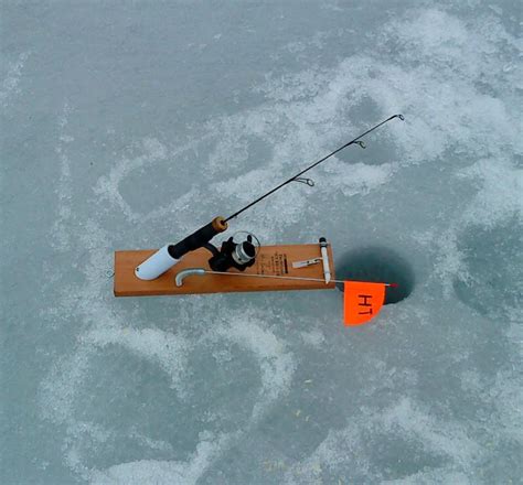Clam Arctic Warrior Tip Up 173322, Ice Fishing Tip Ups at Sportsman