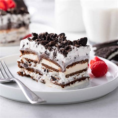 Ice Cream Sandwich Cake