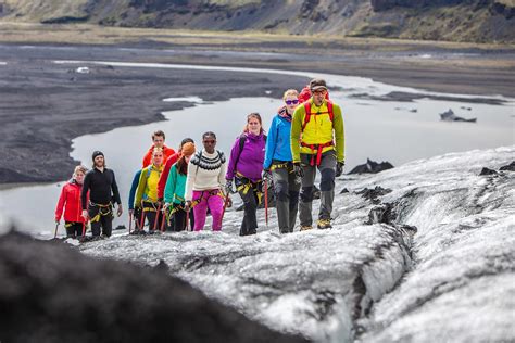 Iceland Tour Guide Leading