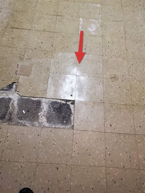 Identifying 7X7 Asbestos Tile