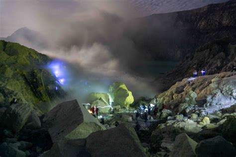 Ijen Crater tips