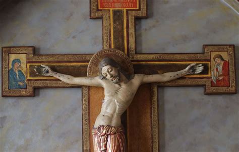 Image Of A Crucifix