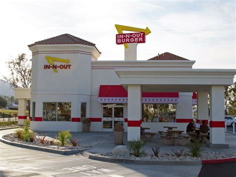 In-N-Out Burger Fans