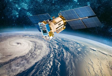Indonesia Meluncurkan Satelit Palapa Sebagai Satelit Komunikasi