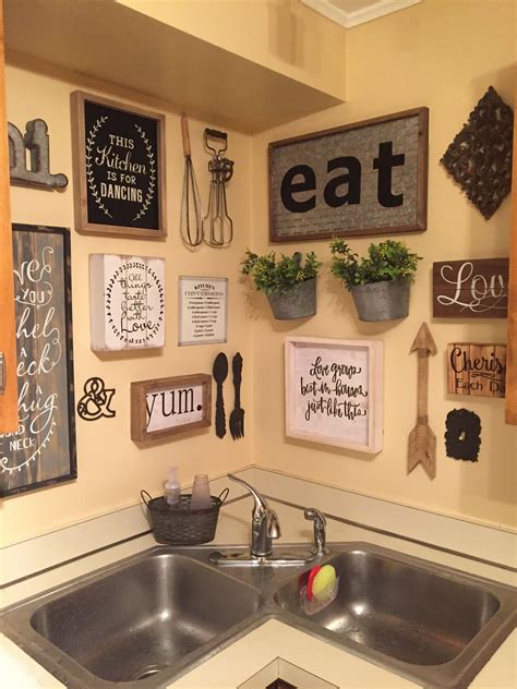 Inexpensive Kitchen Wall Decorating Ideas: 10 Diy Projects