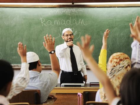 Ingin Tahu Tips Sukses Menjadi Guru Agama Islam? Simak Ini!