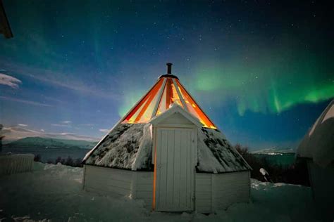 Inside Crystal Lavvo