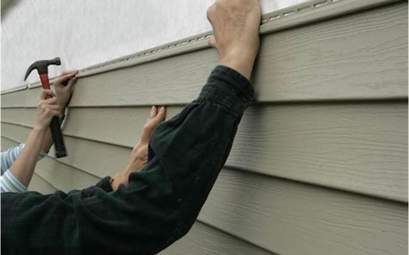 Inspect Your Siding