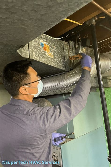 Inspecting HVAC Ductwork