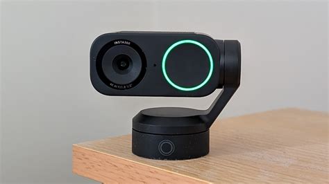 Insta360 Link webcam design
