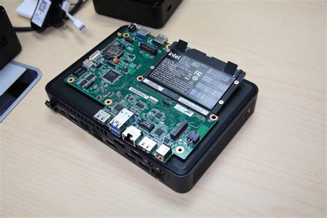 Intel NUC