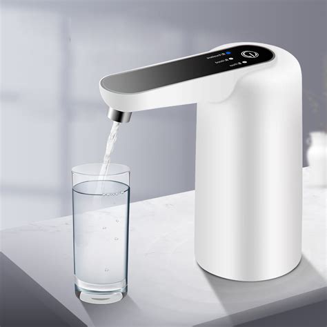 Intelligent water dispenser