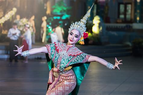 Intercontinental Bangkok Thai Dance Performance