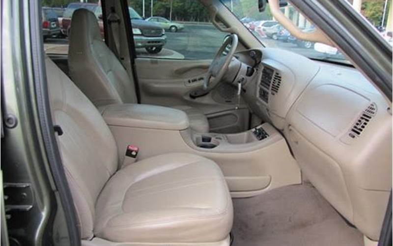 Interior Of Ford Expedition 2001