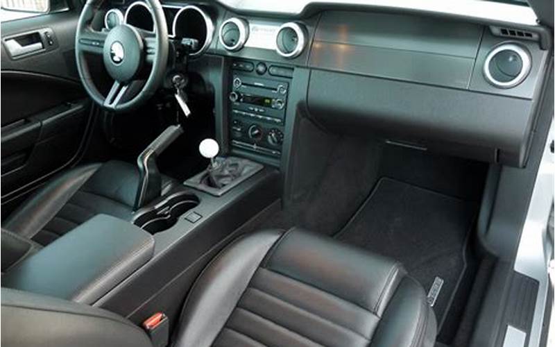 Interior Of The 2009 Ford Mustang Gt500Kr