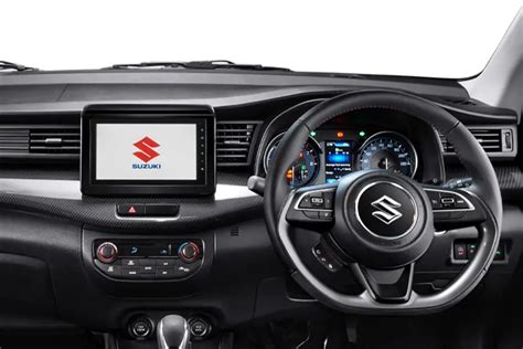 Interior mobil mewah dengan lapisan soft touch