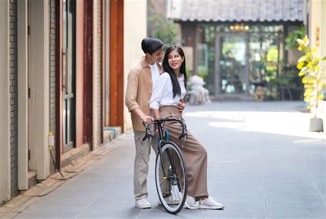 Intimate Experience Travel