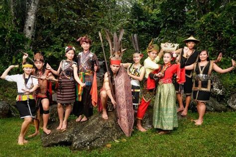 Intimate cultural tour