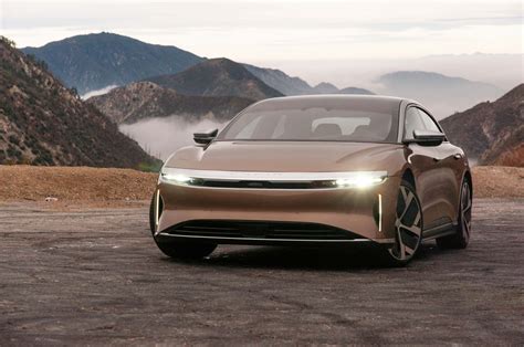 2022 Lucid Air: A Revolutionary Electric Car Redefining Luxury…