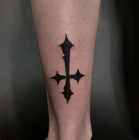 Black Ink Tattoo Black ink tattoos, Ink tattoo, Tattoos