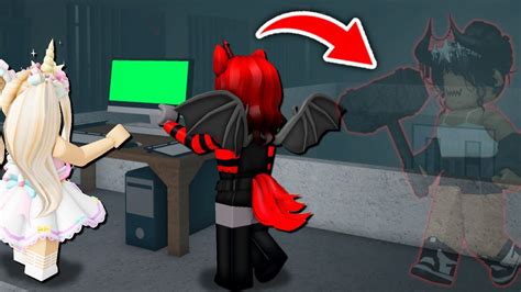 Invisible Beast - Roblox