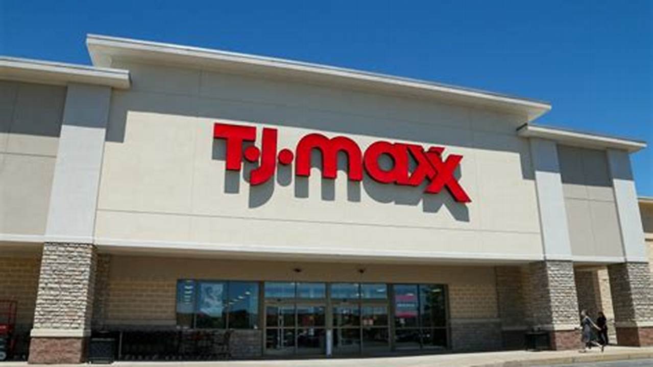 Is Tj Maxx Open January 1 2024