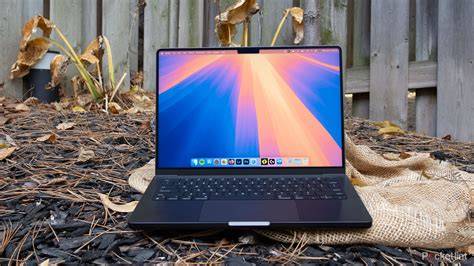 What operating system does a MacBook Pro use