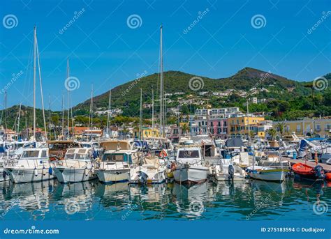 Ischia boats