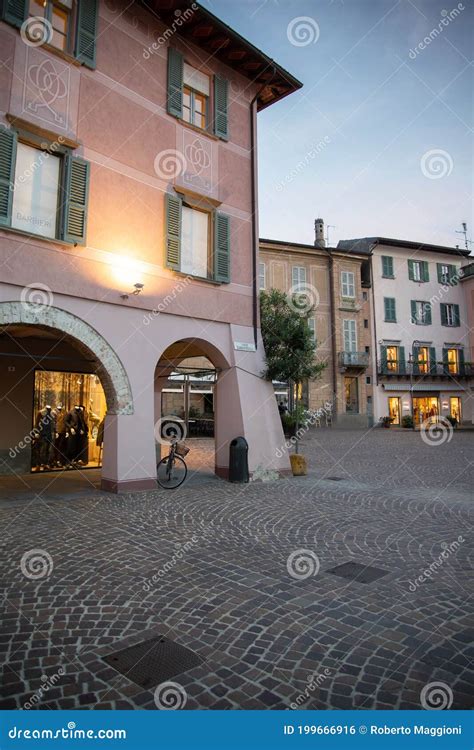 Iseo Town Center