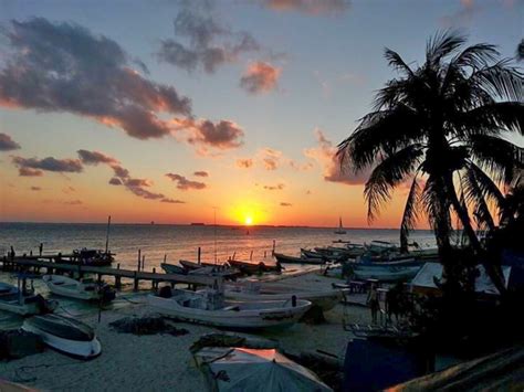 Isla Mujeres Sunset