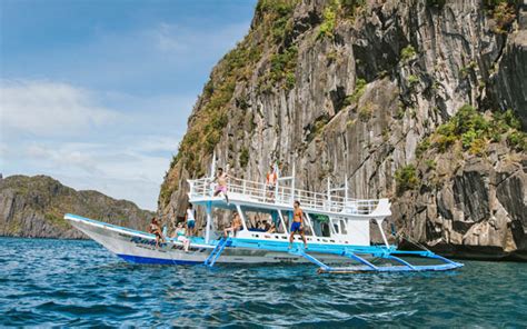 Island Hopping Experience