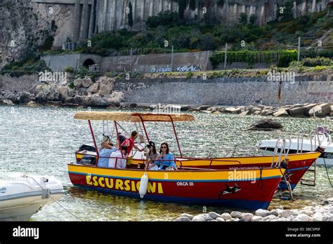 Isola Bella Boat Excursions: A Detailed Look
