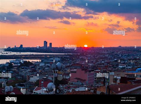 Istanbul Tour: Blue Mosque, Chora Church, Balat Review