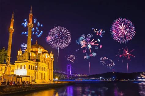 Istanbul Fireworks New Year