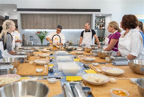 Italian cooking school