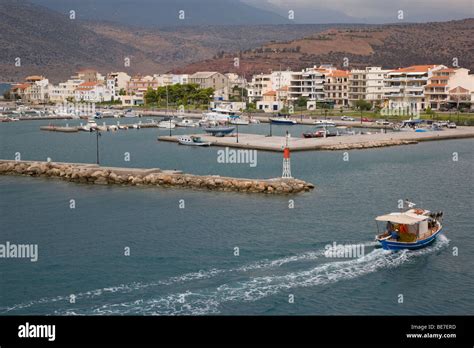 Itea Greece harbor